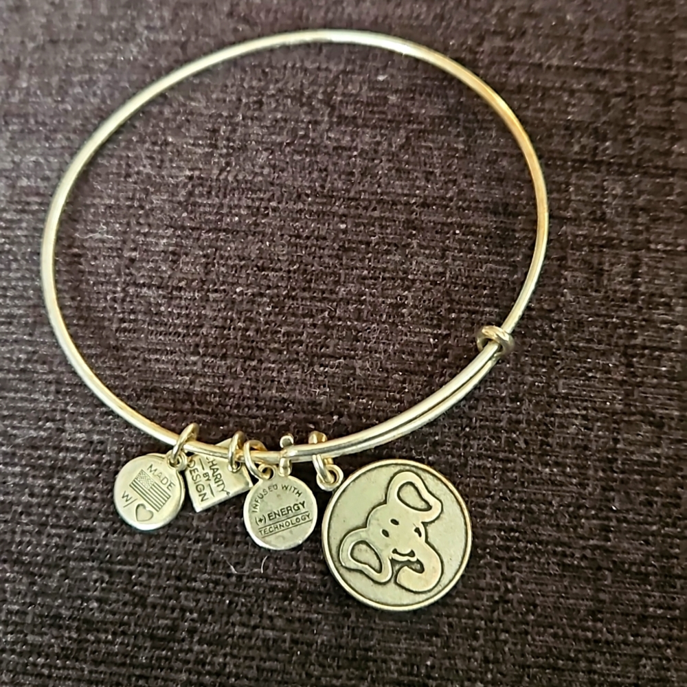 Alex and Anita elephant bracelet